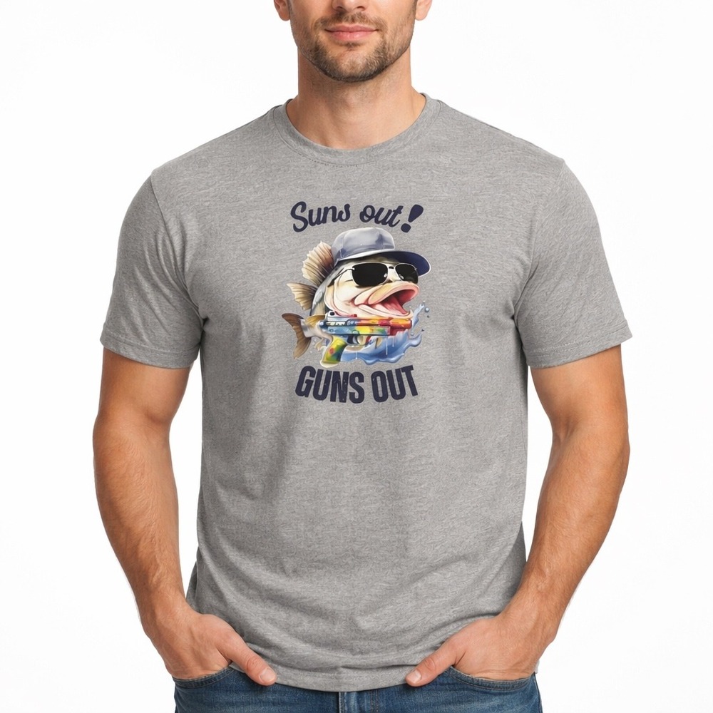 Gildan Suns Out Guns Out Mens Graphic T Shirt Fish‎ Fishing Water Gun Tee Gray M